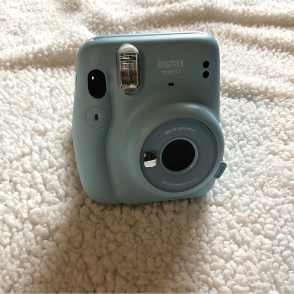 Instax Mini 11 - Picture 3 of 6